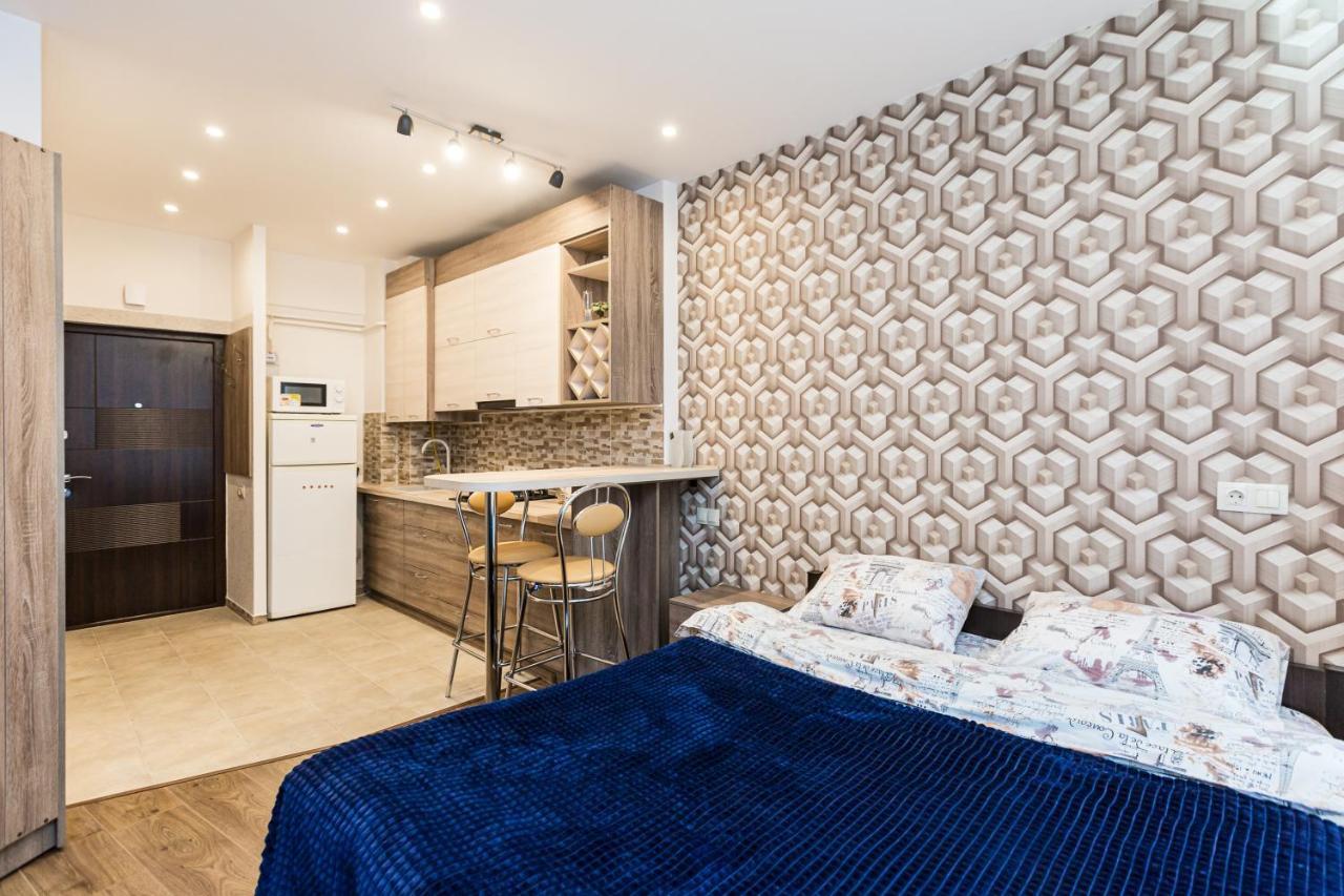 לבוב 2 Kn. Romana Apartment מראה חיצוני תמונה
