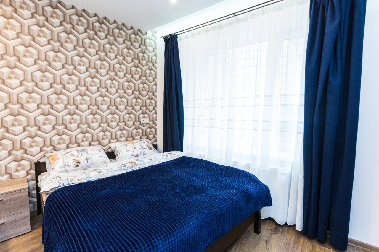 לבוב 2 Kn. Romana Apartment מראה חיצוני תמונה